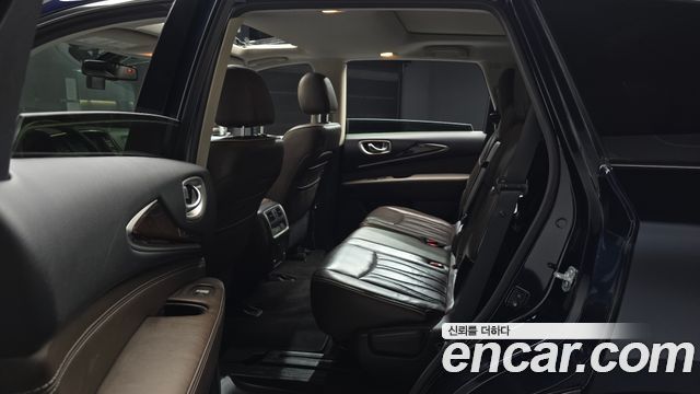 Infiniti QX60 2017 — photo 11
