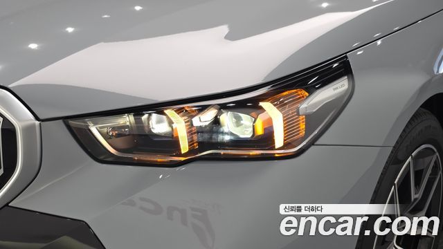 BMW 5-Series 2025 — photo 8