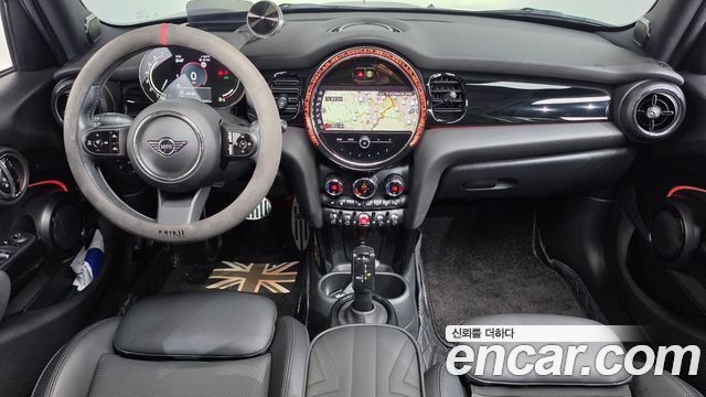 Mini Cooper 2022 — photo 10