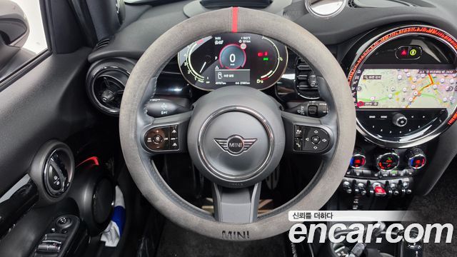 Mini Cooper 2022 — photo 20