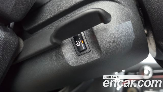 Mini Cooper 2022 — photo 22