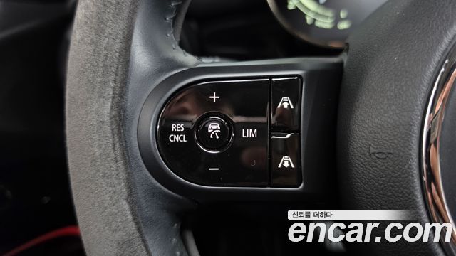 Mini Cooper 2022 — photo 23