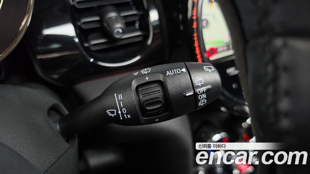 Mini Cooper 2022 — photo 30