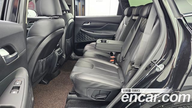 Hyundai Santafe 2021 — photo 18