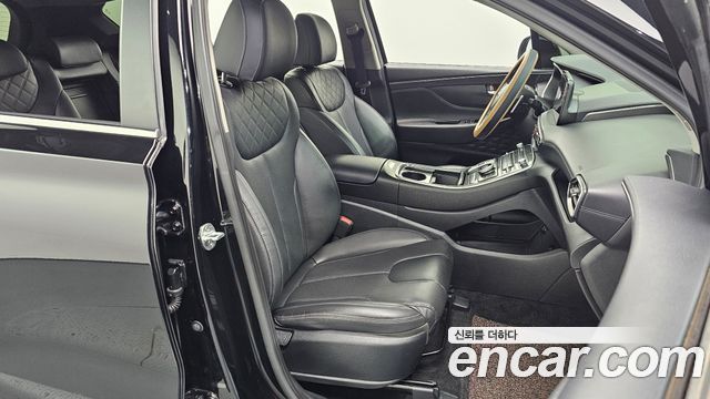 Hyundai Santafe 2021 — photo 16