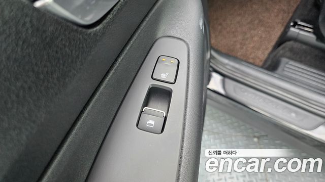 Hyundai Santafe 2021 — photo 29