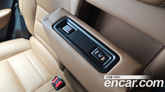 Renault Korea QM6 2021 — photo 29