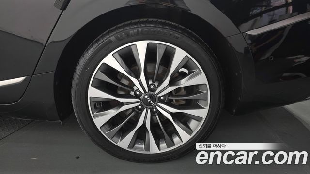 Kia K8 2023 — photo 7