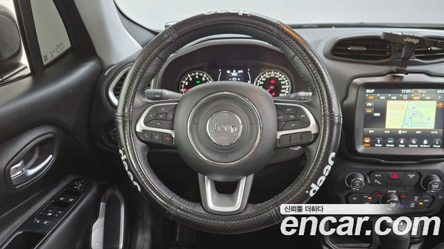 Jeep Renegade 2018 — photo 19