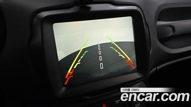 Jeep Renegade 2018 — photo 20