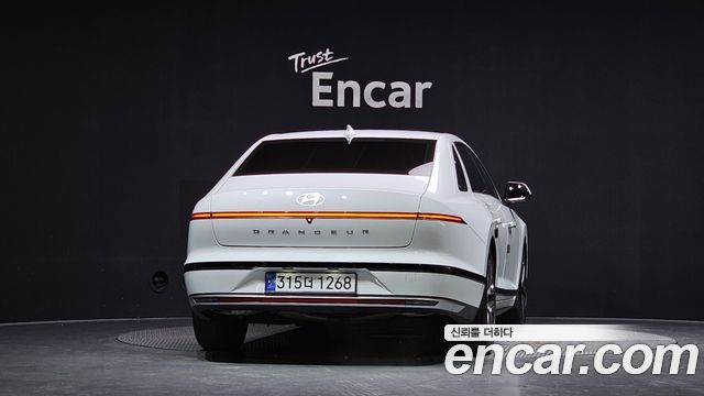 Hyundai Grandeur 2023 — photo 4