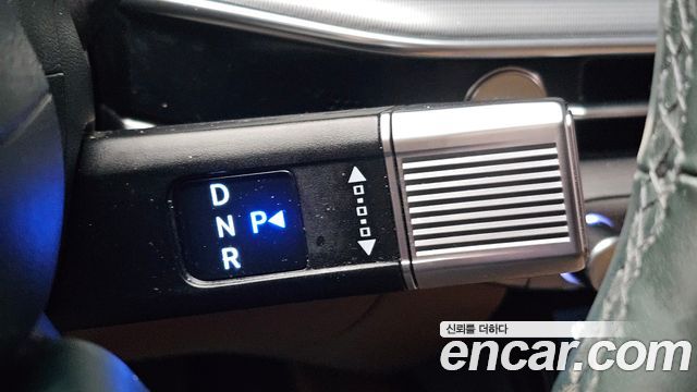 Hyundai Grandeur 2023 — photo 12