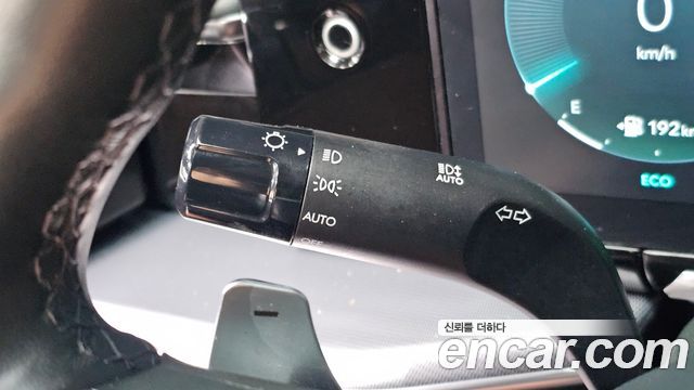 Hyundai Grandeur 2023 — photo 26