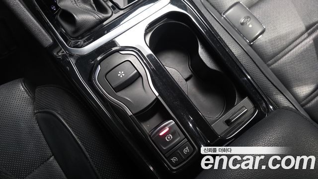 Renault Korea SM6 2016 — photo 17