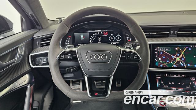 Audi RS6 2022 — photo 13