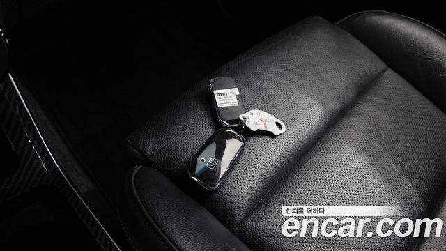 Kia K7 2020 — photo 21