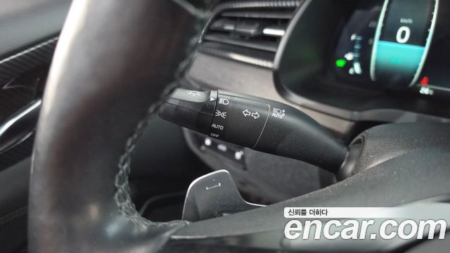 Kia K7 2020 — photo 30