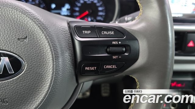 Kia morning 2018 — photo 16