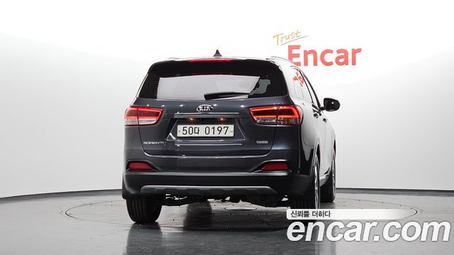 Kia Sorento 2016 — photo 4