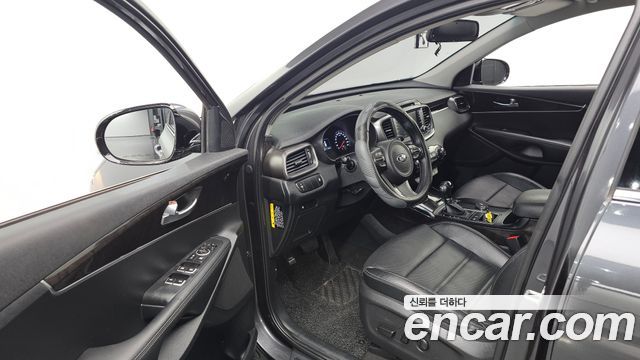 Kia Sorento 2016 — photo 12