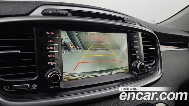 Kia Sorento 2016 — photo 15