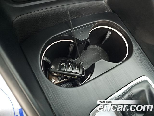 Audi A3 2018 — photo 17