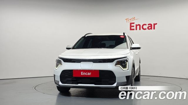 Kia Niro 2023 — photo 3