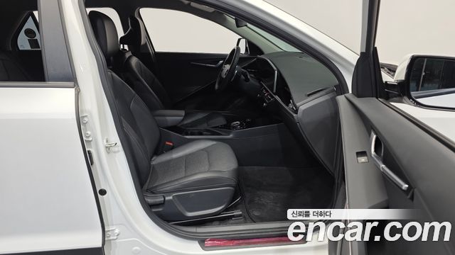 Kia Niro 2023 — photo 11