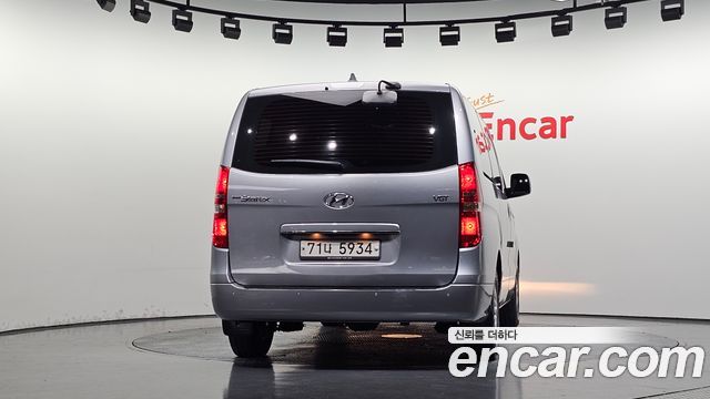 Hyundai Starex 2017 — photo 4