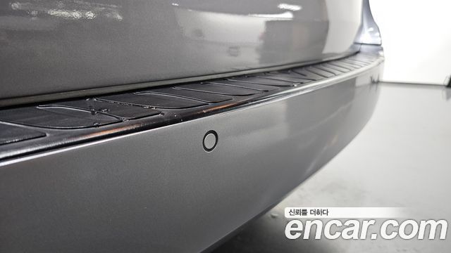 Hyundai Starex 2017 — photo 25