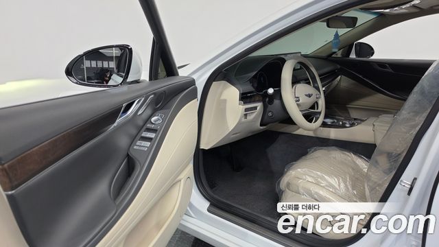Genesis G80 2022 — photo 13