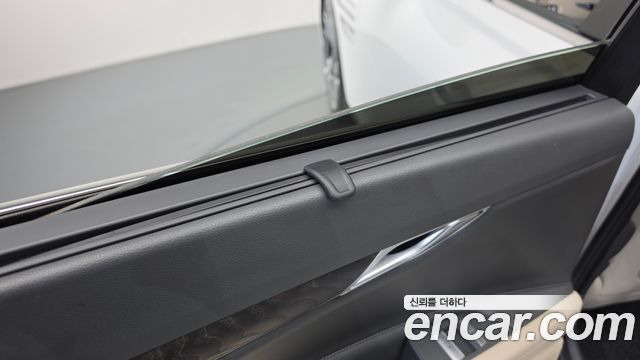 Genesis G80 2022 — photo 27