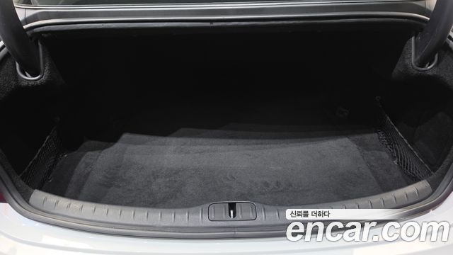 Genesis G80 2022 — photo 28