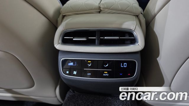 Genesis G80 2022 — photo 44