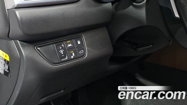 Genesis G70 2018 — photo 18