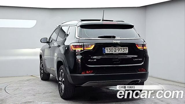 Jeep Compass 2022 — photo 2