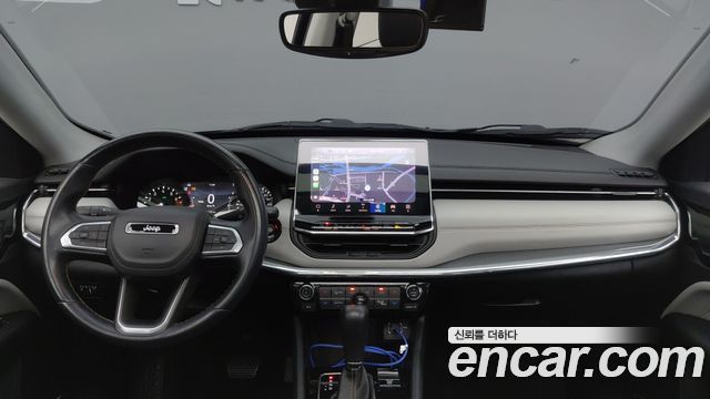 Jeep Compass 2022 — photo 11
