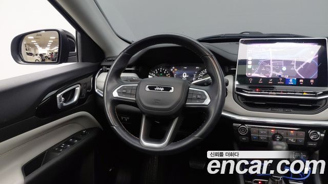 Jeep Compass 2022 — photo 12