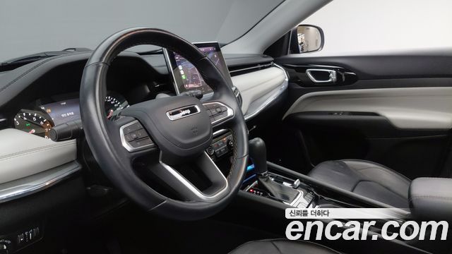 Jeep Compass 2022 — photo 13