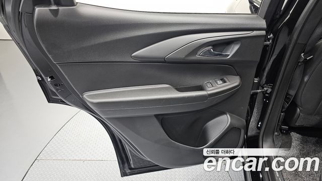 Chevrolet Korea Trailblazer 2021 — photo 15