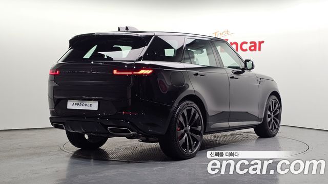 Land Rover Range Rover Sport 2026 — photo 2