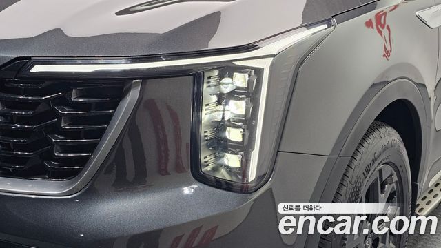 Kia Sorento 2024 — photo 8