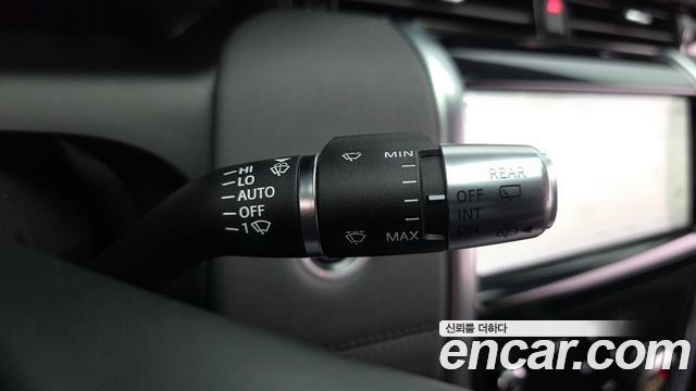 Land Rover Discovery Sport 2021 — photo 29