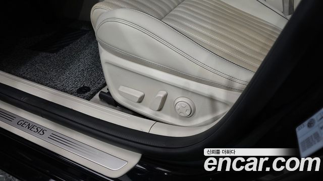 Genesis G70 2024 — photo 24