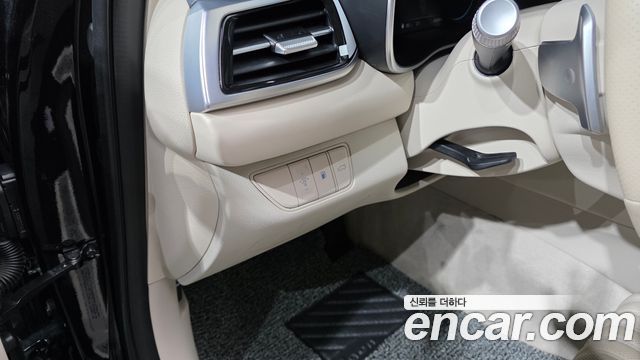 Genesis G70 2024 — photo 27