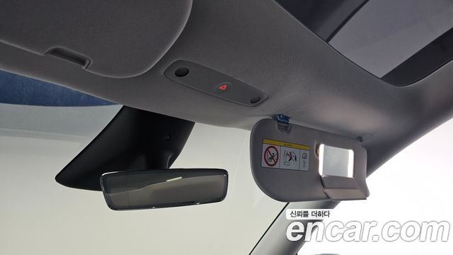 Tesla Model Y 2025 — photo 34