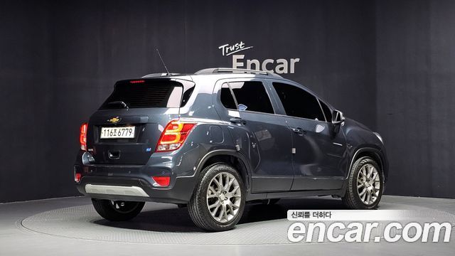 Chevrolet Korea Trax 2021 — photo 2