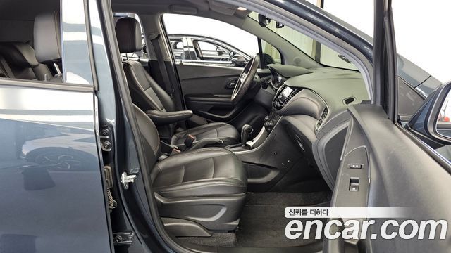 Chevrolet Korea Trax 2021 — photo 17