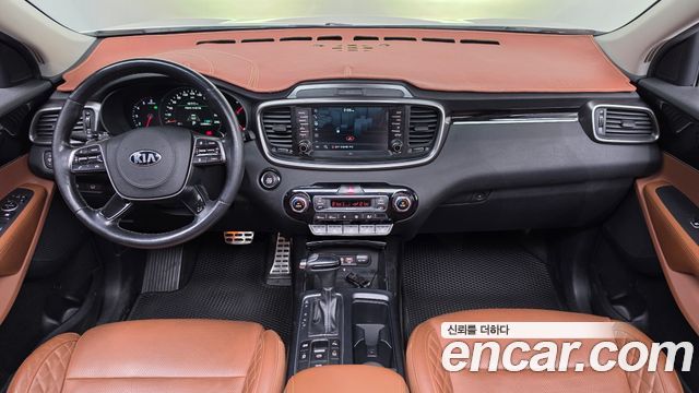 Kia Sorento 2018 — photo 10