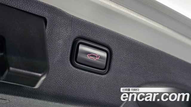 Kia Sorento 2018 — photo 25